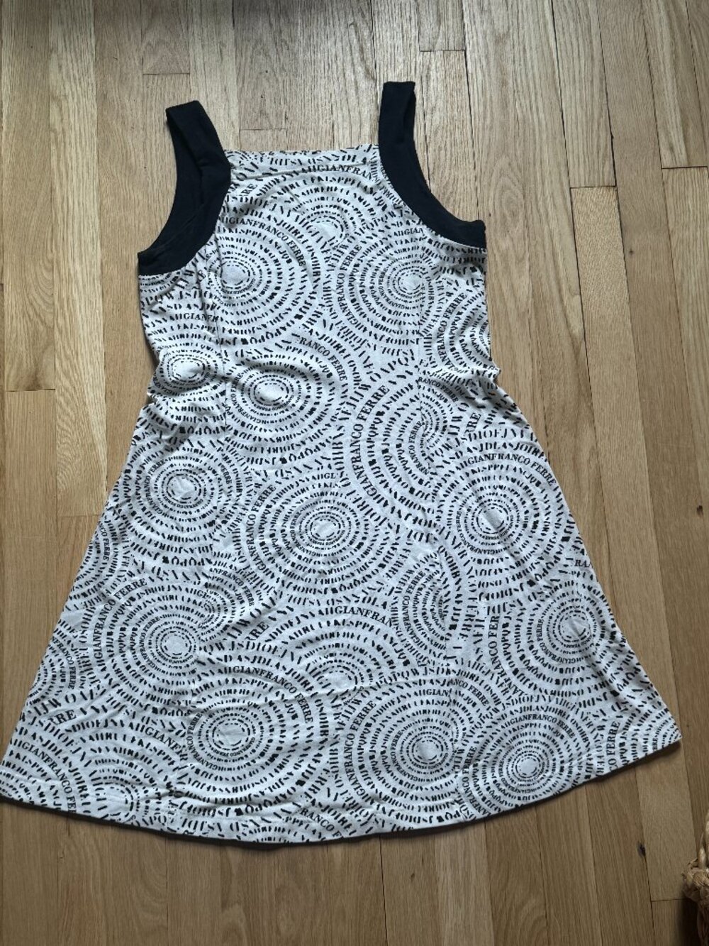 Vintage Gianfranco Ferre Women's Black and White Dress - one-of-a-kind